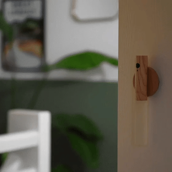 Rechargeable LED Motion Sensor Closet Light In Wooden Texture