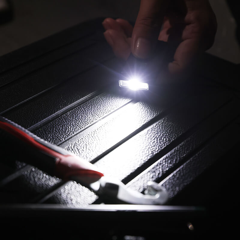 Hokolite 800 lumens small LED flashlight 